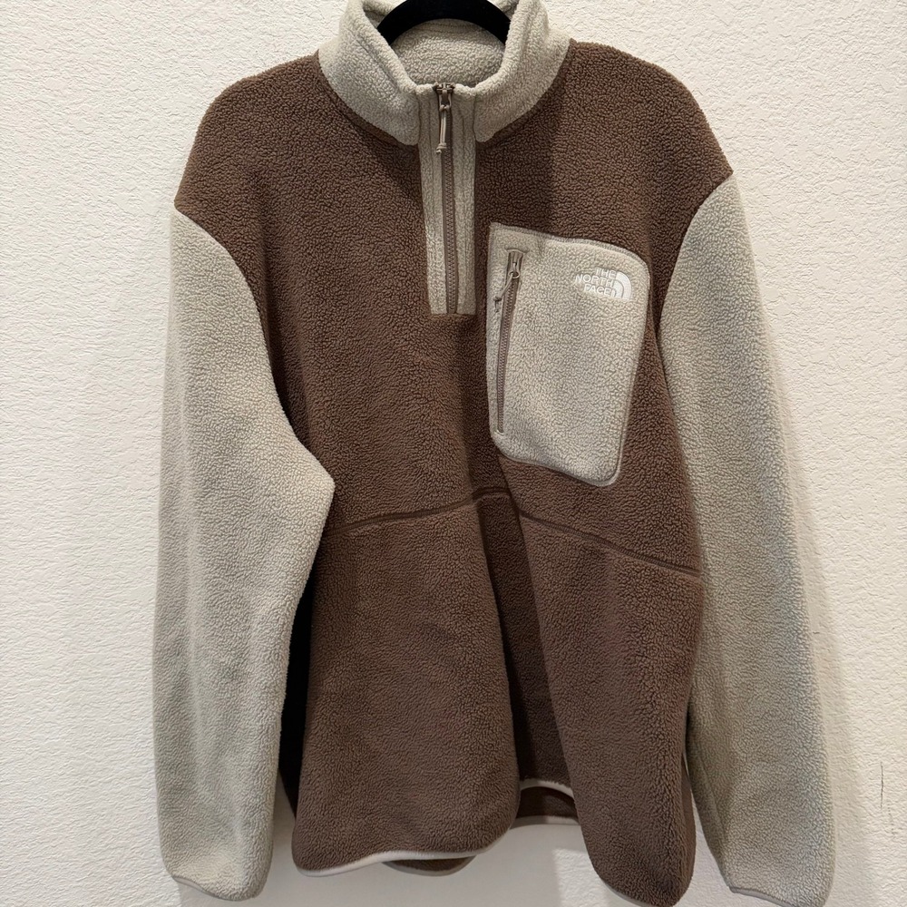 The North Face Mens XL Circular Design Quarter Zip Sherpa Fleece Pullover Brown